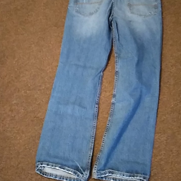 Jeans - Picture 2 of 4